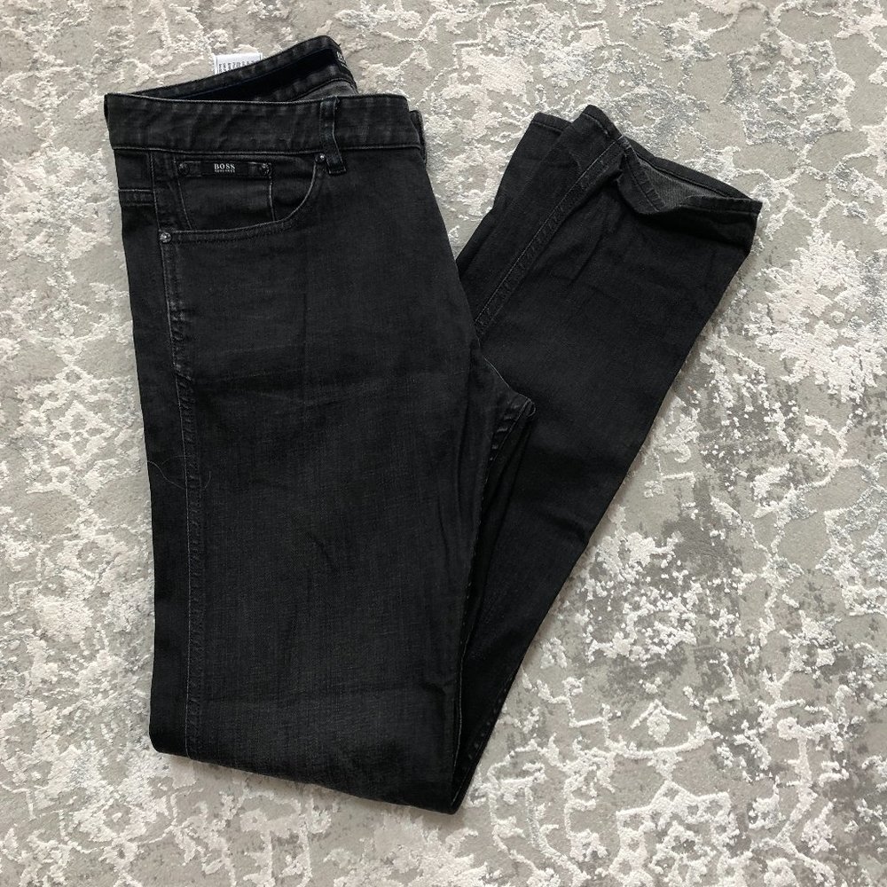 Hugo Boss Men's Slim Fit Charcoal Black Jeans - Size 34/34
